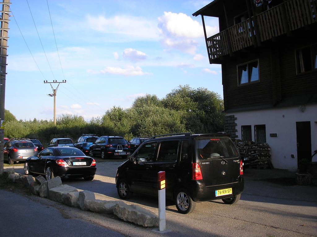 Koliba Belveder Hotel Horní Planá Bagian luar foto
